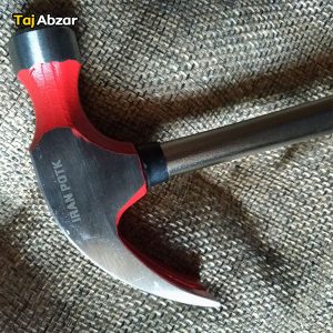 چکش میخ کش 225 گرمی ایران پتک مدل AM-0810- نمای نزدیک